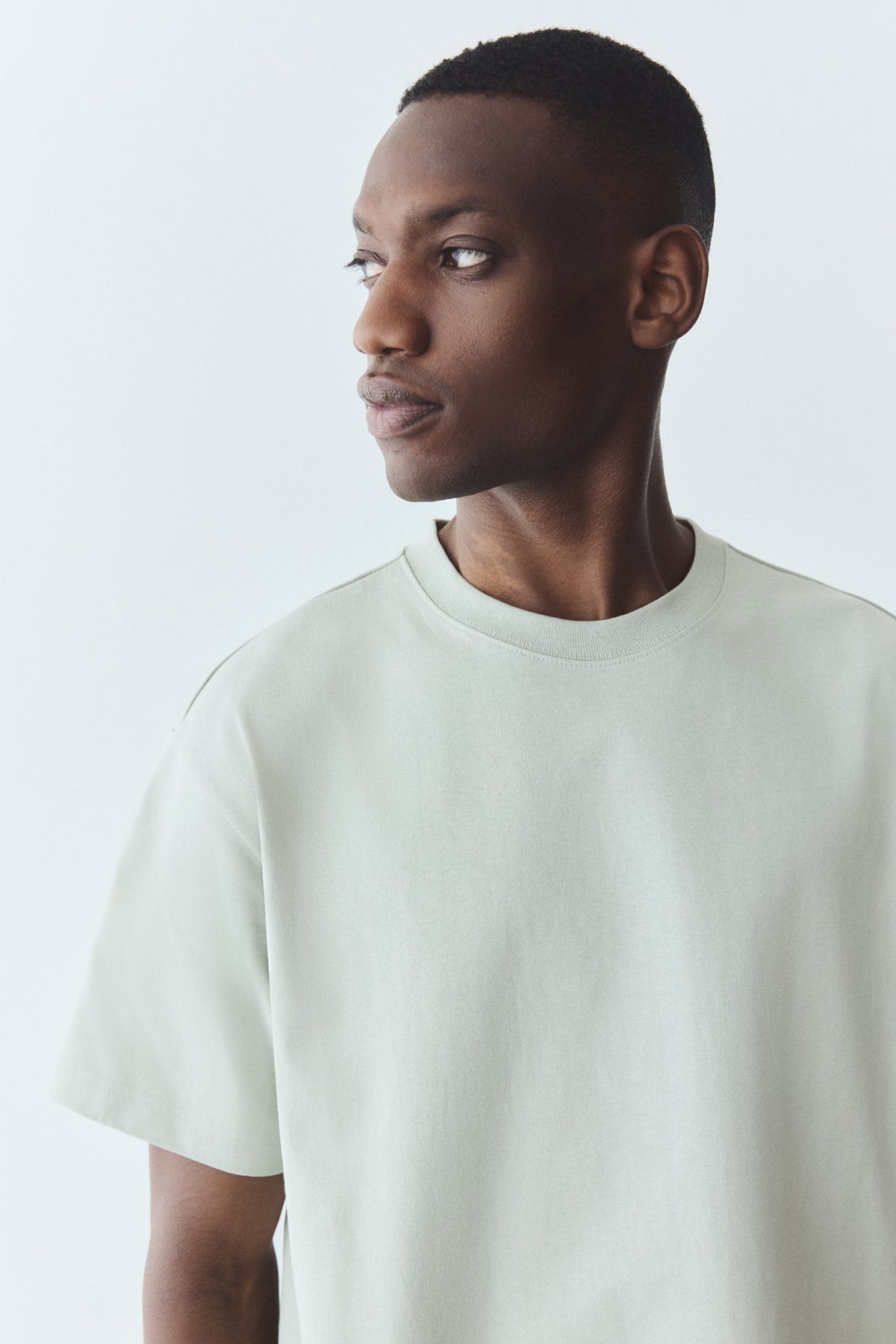 Men's Modern Athletic Fit T-Shirt