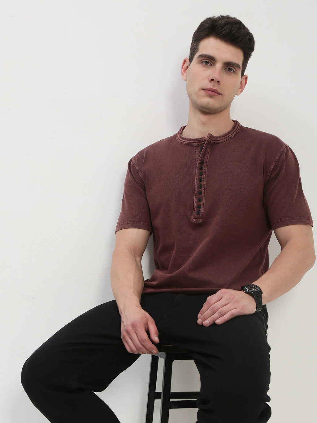 Men's Essential Henley T-Shirt