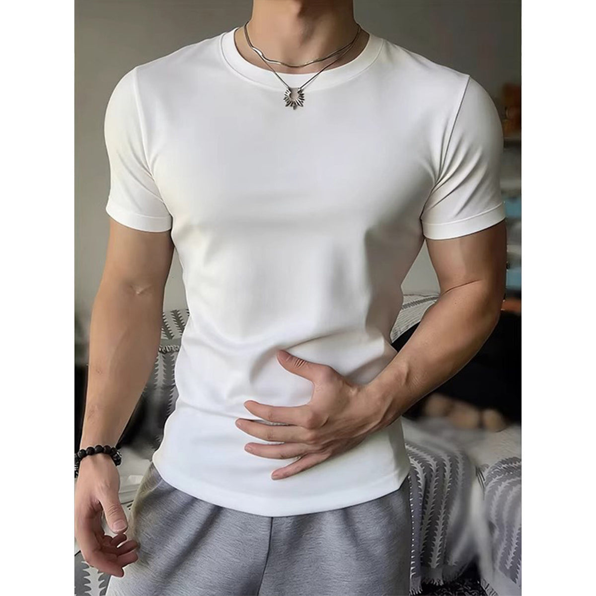 Men's Modern Slim Fit T-Shirt