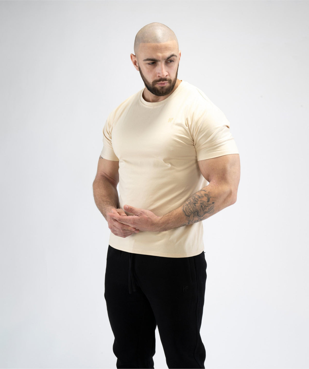 Men's Tailored Athletic Fit T-Shirt