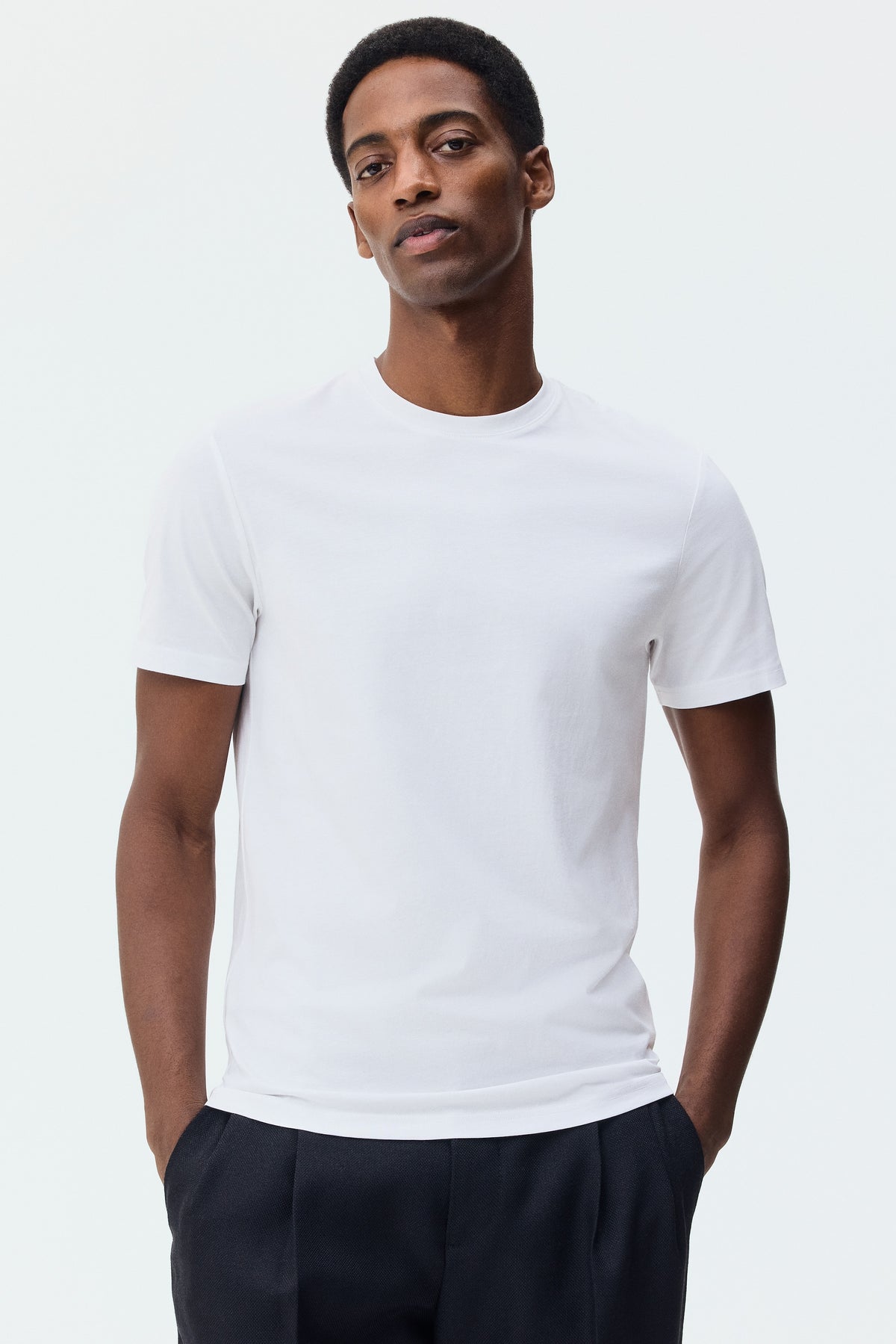 Men's Modern Pocket Tee T-Shirt