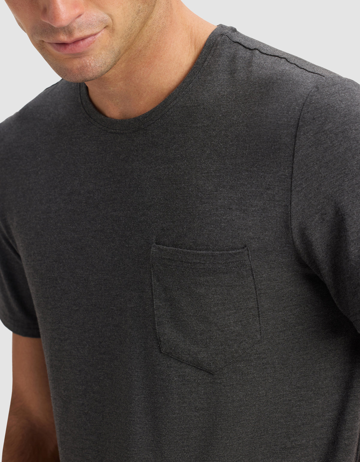 Men's Basic Pocket Tee T-Shirt