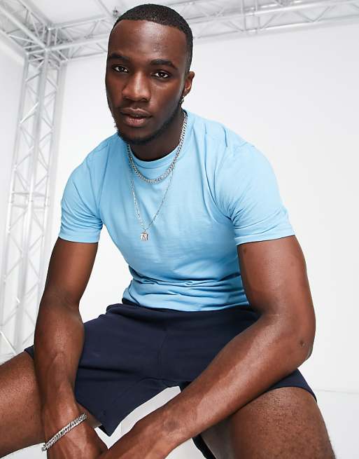 Men's Classic Muscle Fit T-Shirt