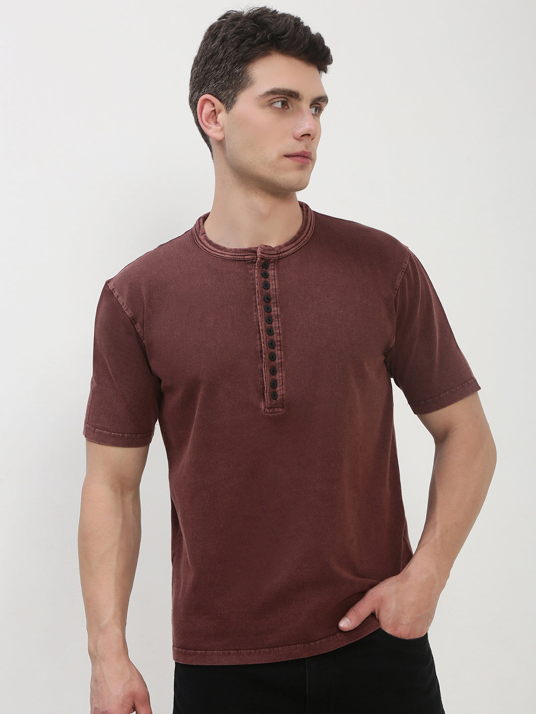 Men's Essential Henley T-Shirt