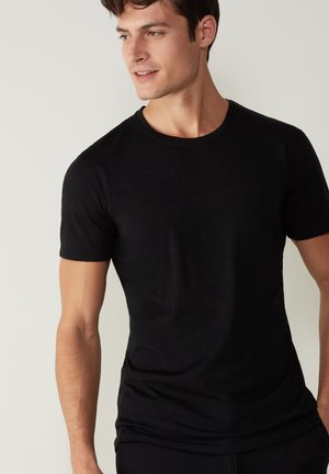 Men's Soft Slim Fit T-Shirt