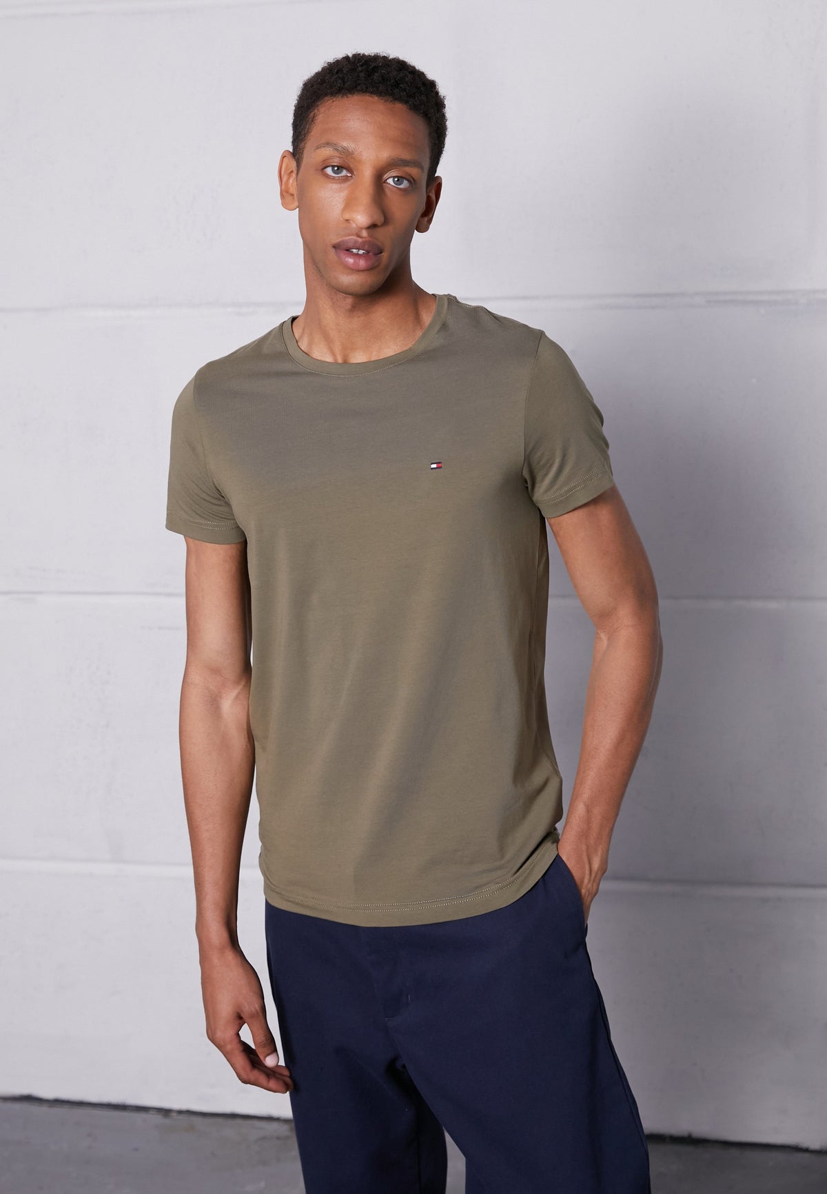 Men's Basic Slim Fit T-Shirt