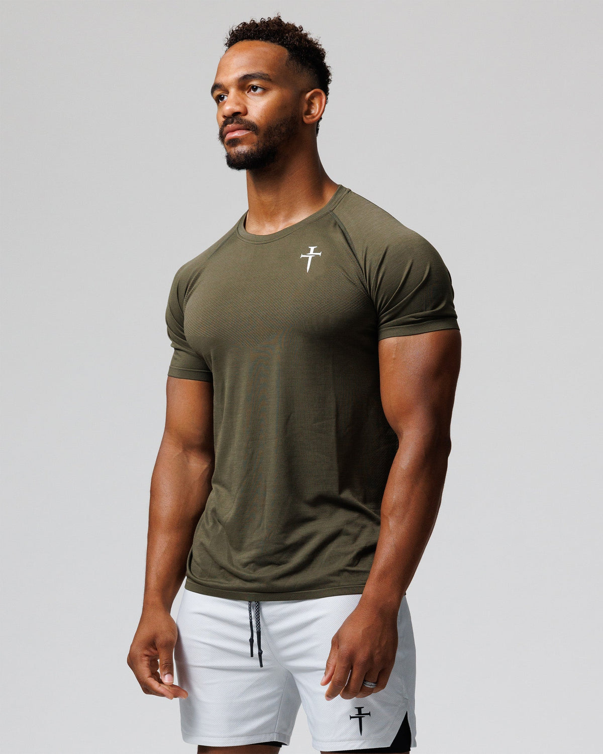 Men's Everyday Athletic Fit T-Shirt