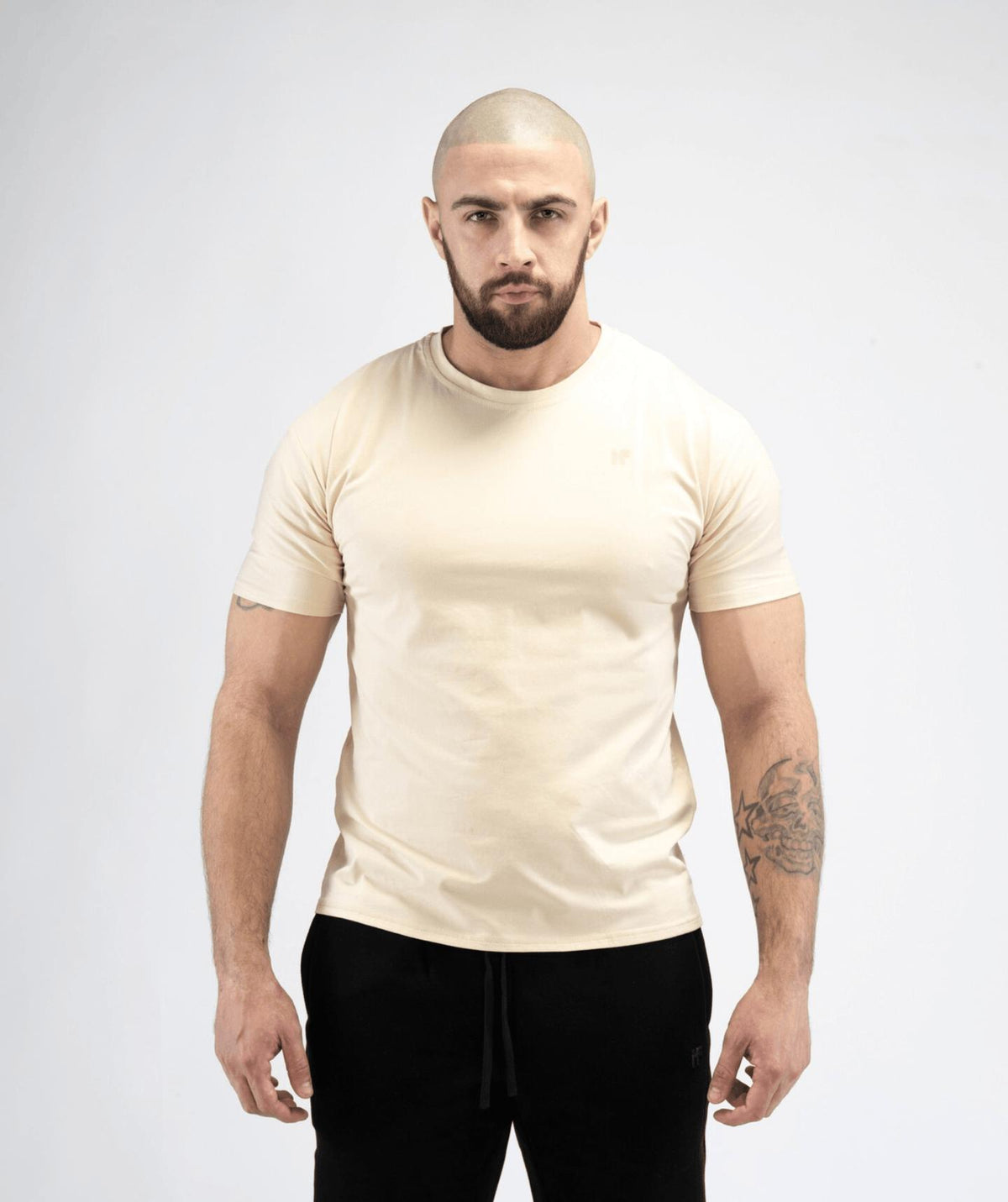 Men's Tailored Athletic Fit T-Shirt