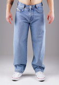 Men's Loose Tapered Jeans