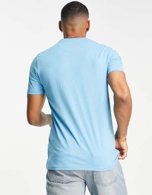 Men's Classic Muscle Fit T-Shirt